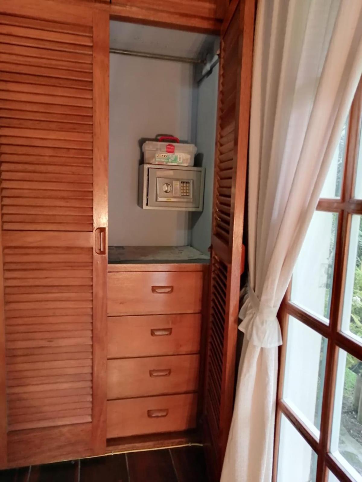 Hostal Saint Mary'S 타바벨라 외부 사진