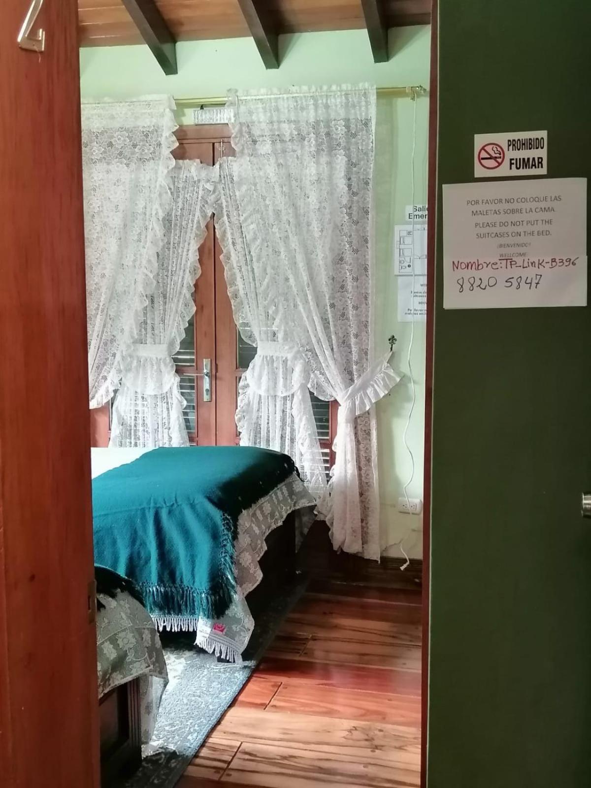 Hostal Saint Mary'S 타바벨라 외부 사진